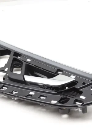 Same Day Shipping Audi Front Right Interior Door Handle / Release (Q7) 4M0868078D