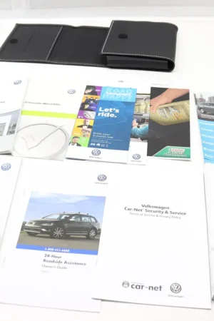 VW 2018 Owners Manual (Alltrack) (Golf Alltrack, Golf SportWagen) Fast Shipping