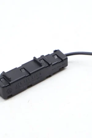 VW Antenna Noise Suppression Choke (Passat) 3C5035570B Mega Sale